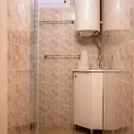Center And Old Town Apartman *