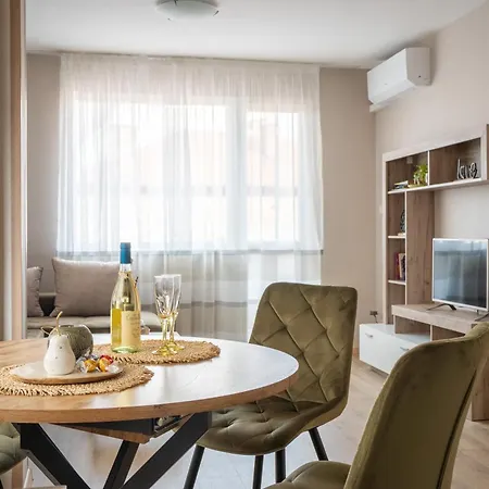 Apartman Center And Old Town *